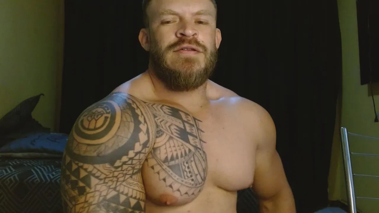 Offline hercules30hot on Cam4