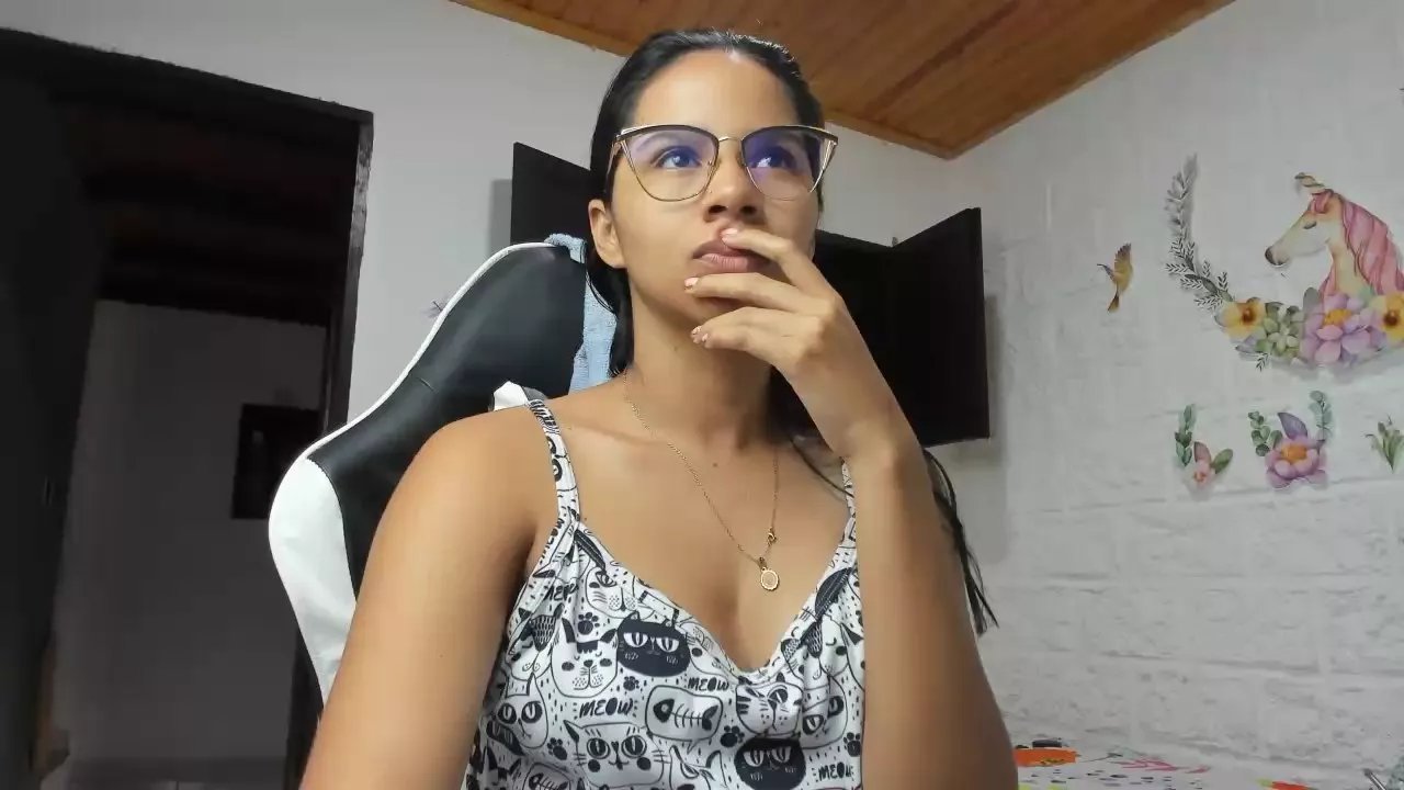 hoffman_alisson on Cam4 