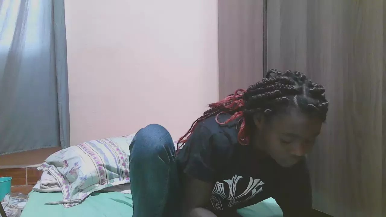 Offline Hot_abie on Cam4