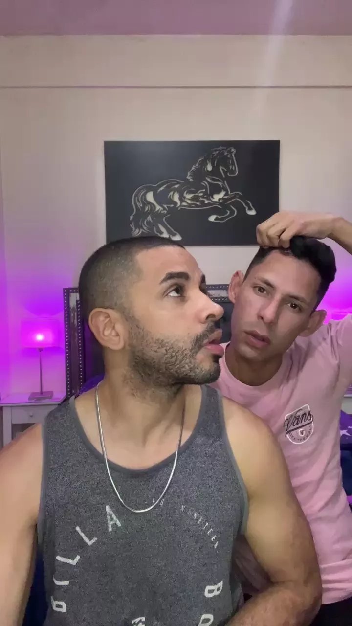 Offline Hotttmateo on Cam4