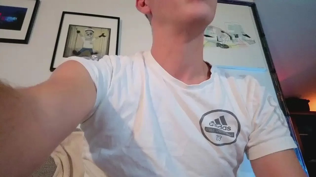 Offline HuGo4K on Cam4