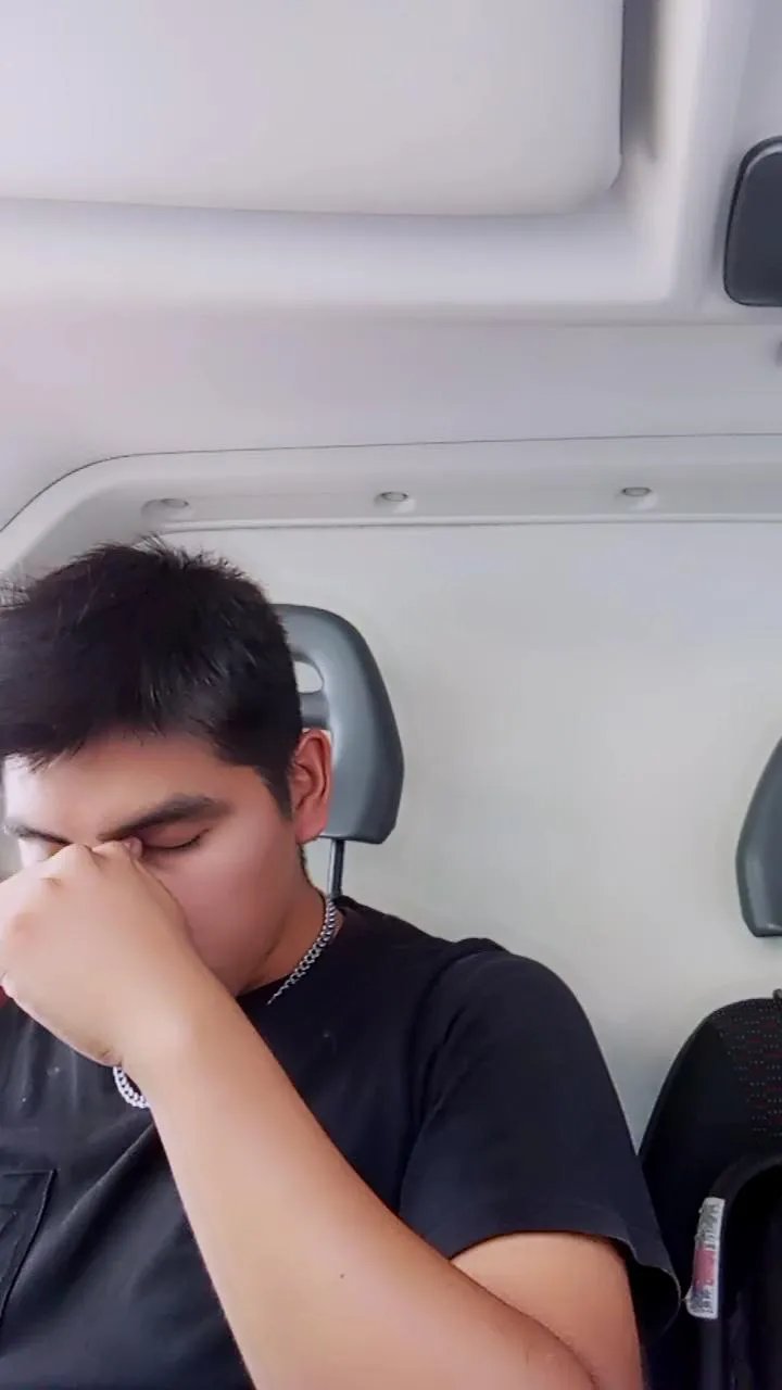 Offline James25nava on Cam4