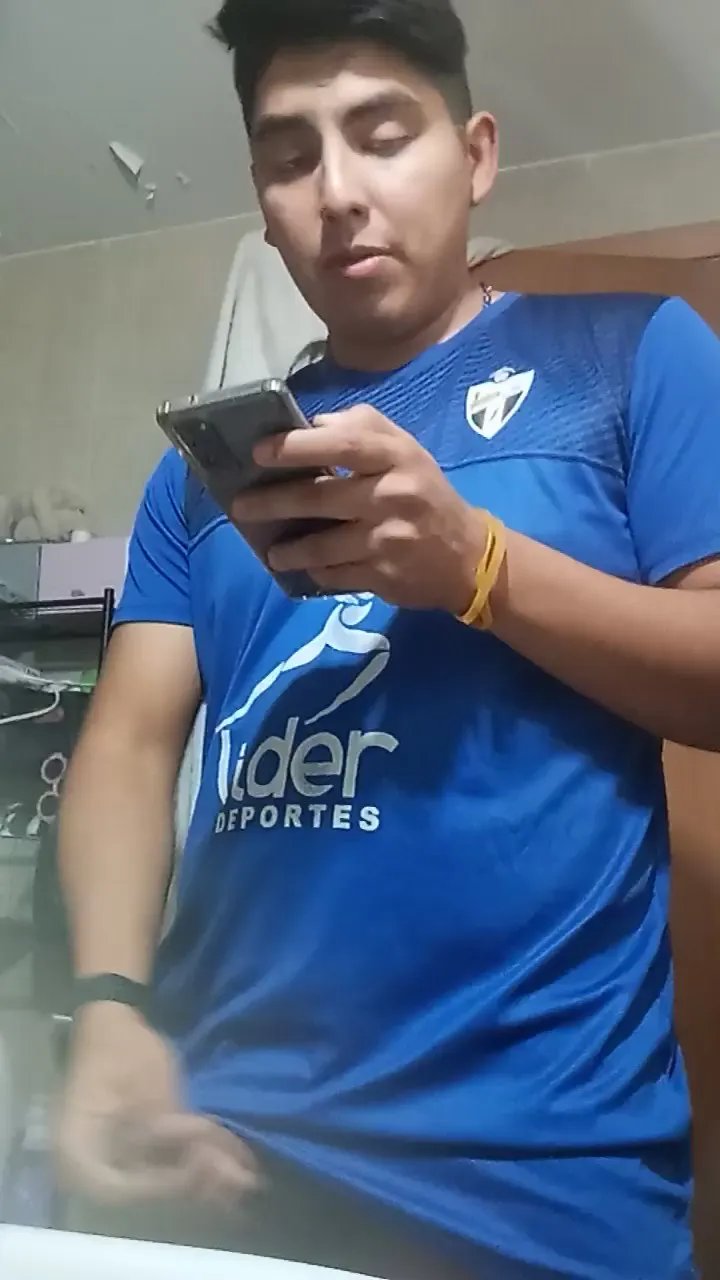 Offline James25nava on Cam4