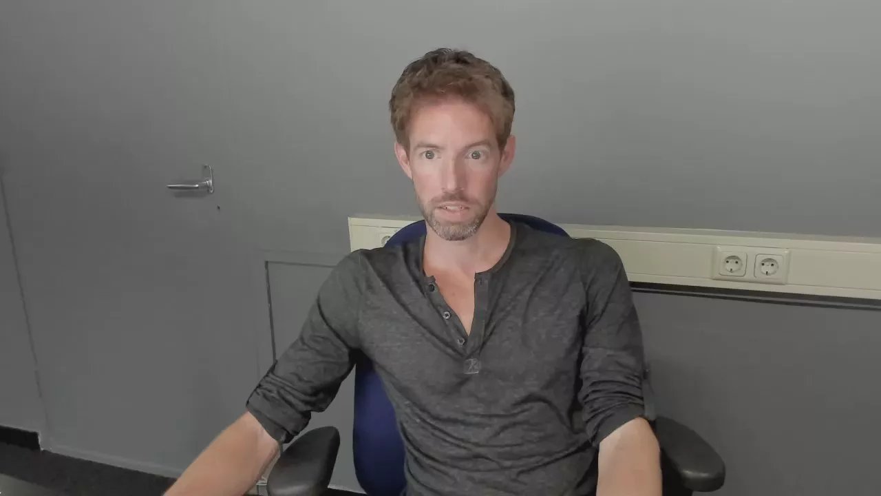 Offline Jason_Berg on Cam4