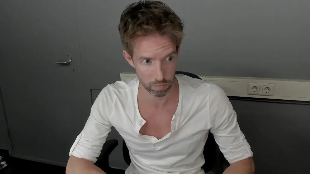 Offline Jason_Berg on Cam4