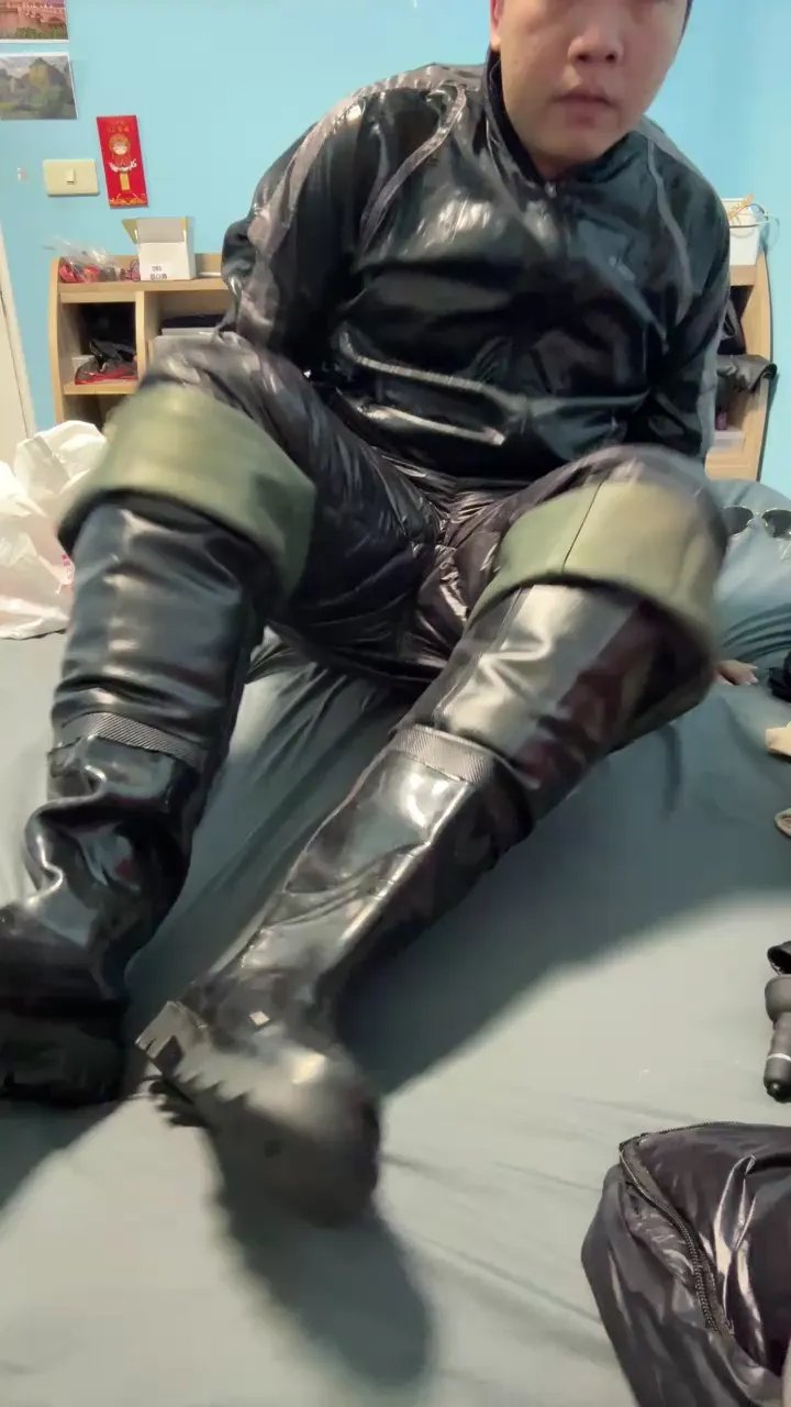 Offline Jay345678 on Cam4