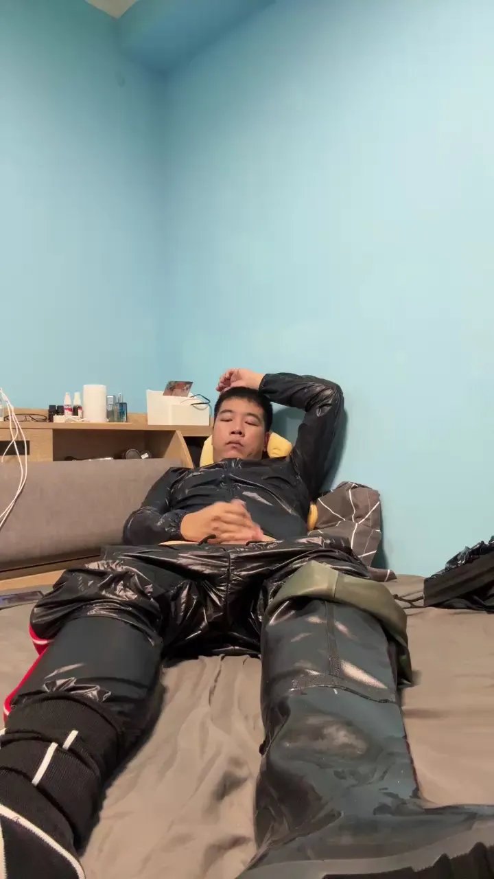 Offline Jay345678 on Cam4