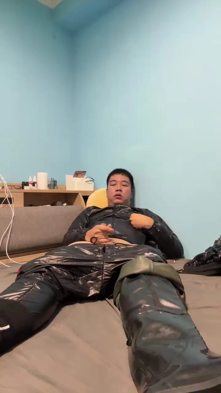 Offline Jay345678 on Cam4