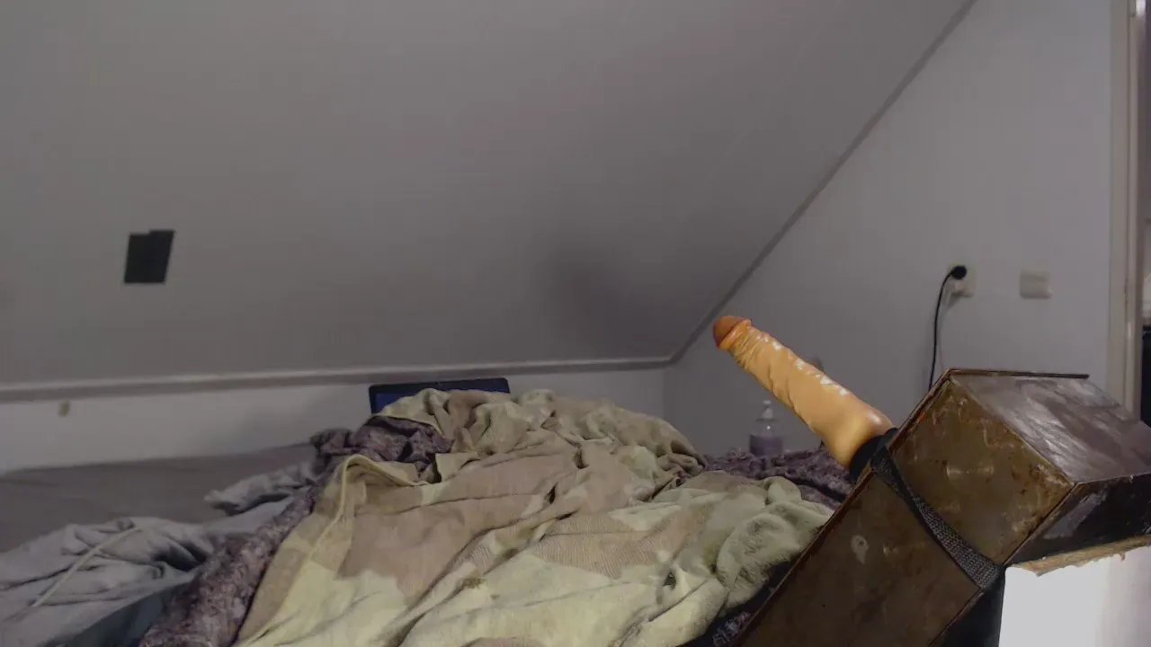 Offline JeroenKontje on Cam4