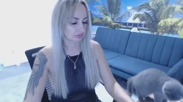 Offline JesicaJesy on Cam4