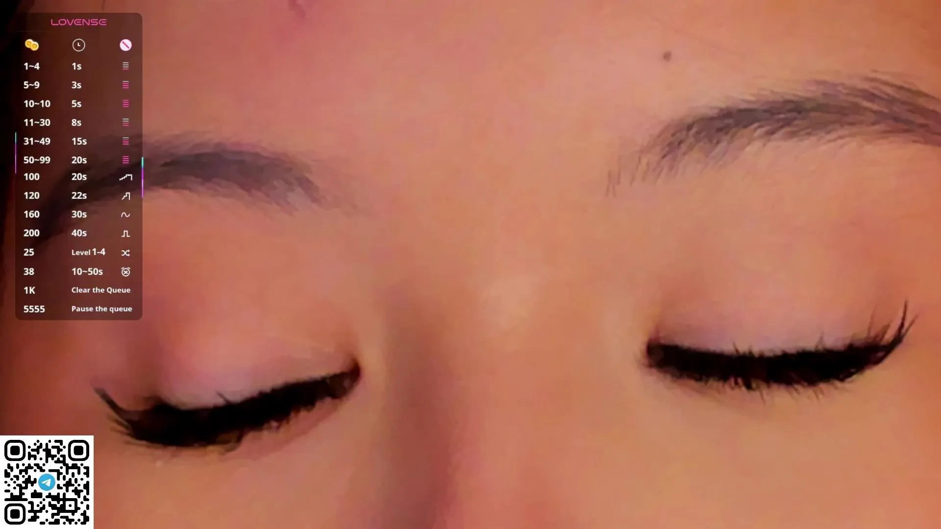 Offline JoanieChelf on Cam4