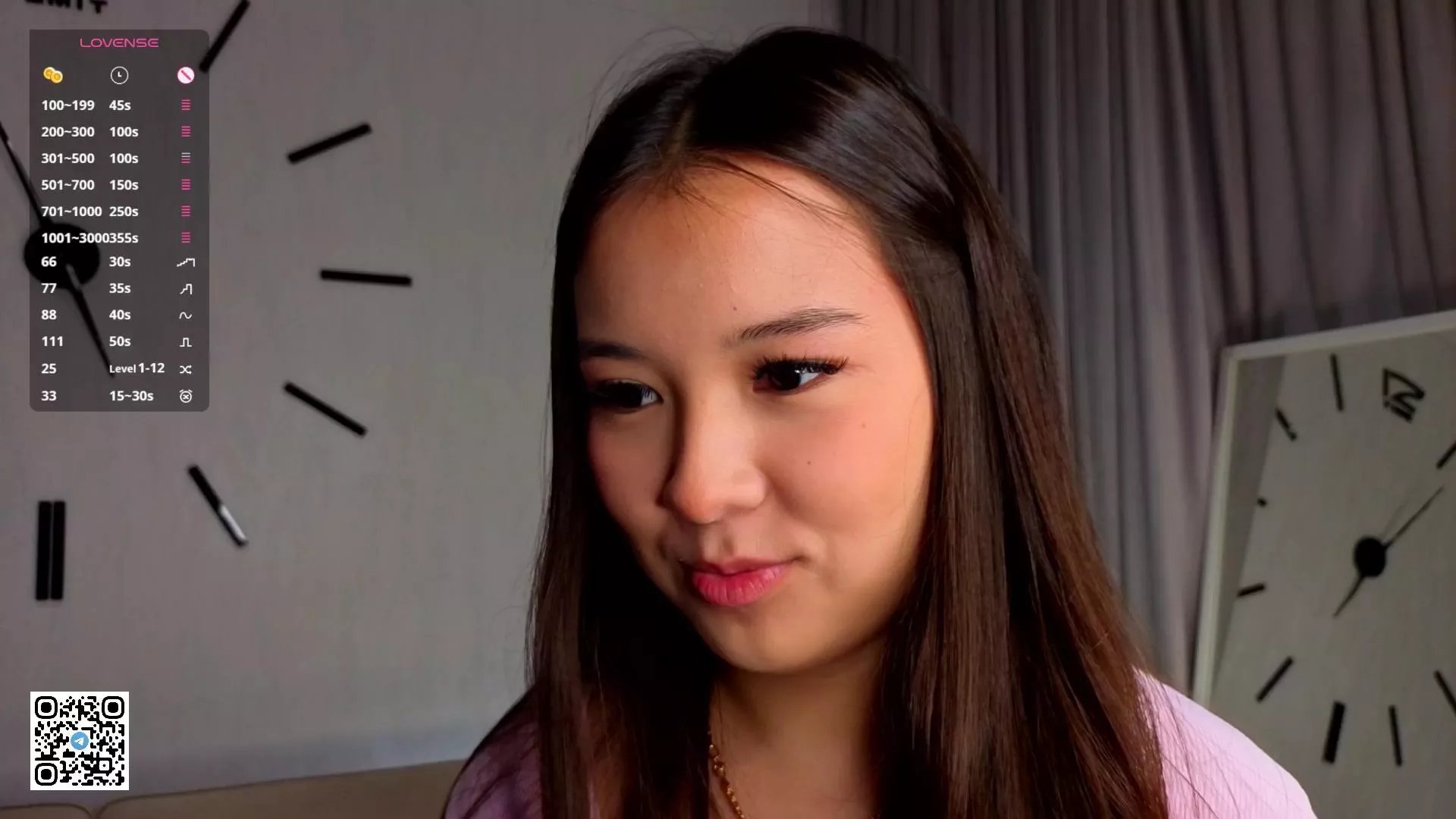 Offline JoanieChelf on Cam4