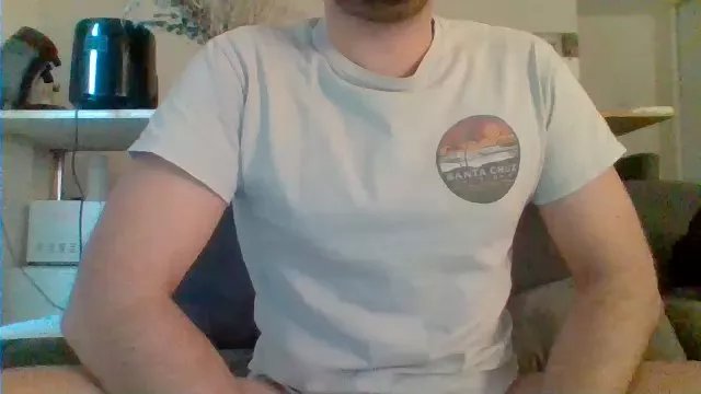 Offline juboy2 on Cam4