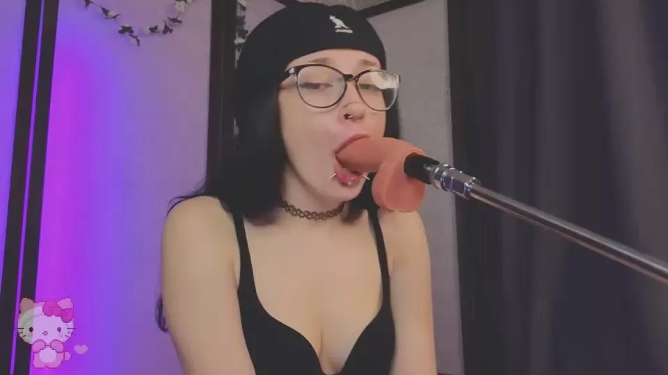 Offline Juicy_Vikki on Cam4