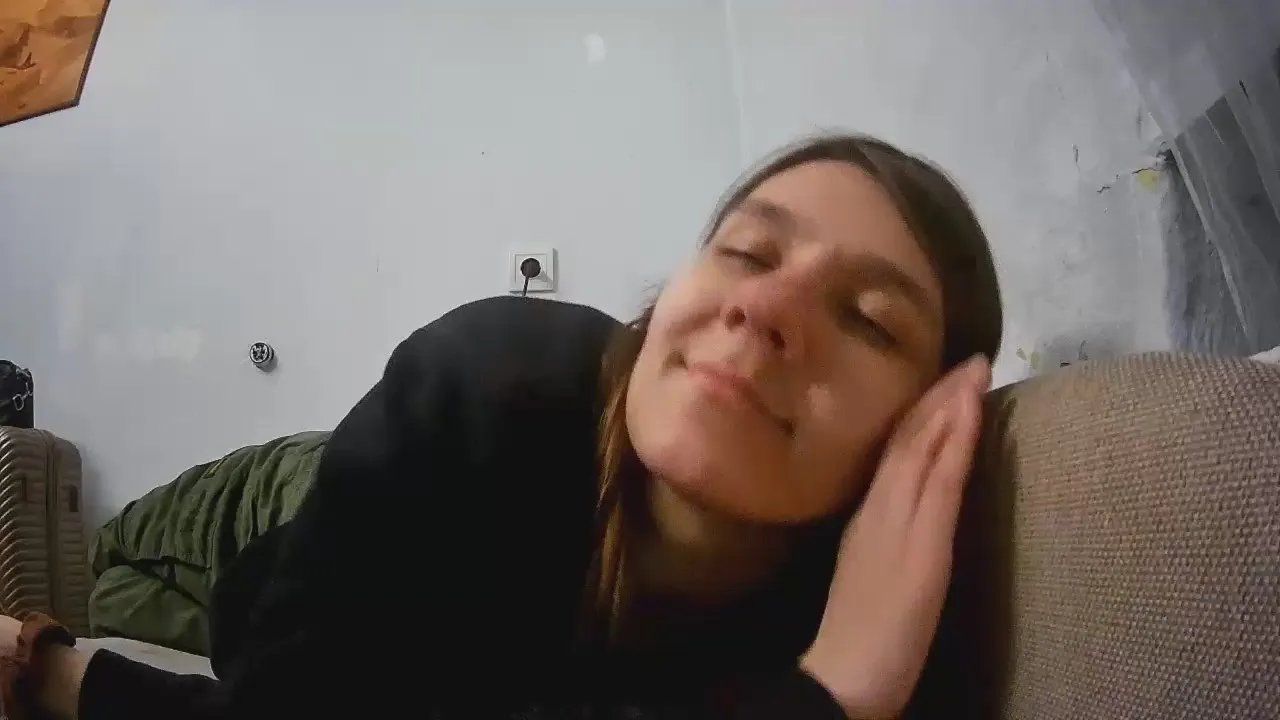 Offline JuleneSimmon on Cam4