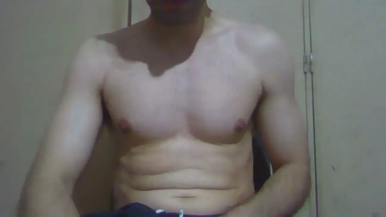 Offline julian_hard1 on Cam4
