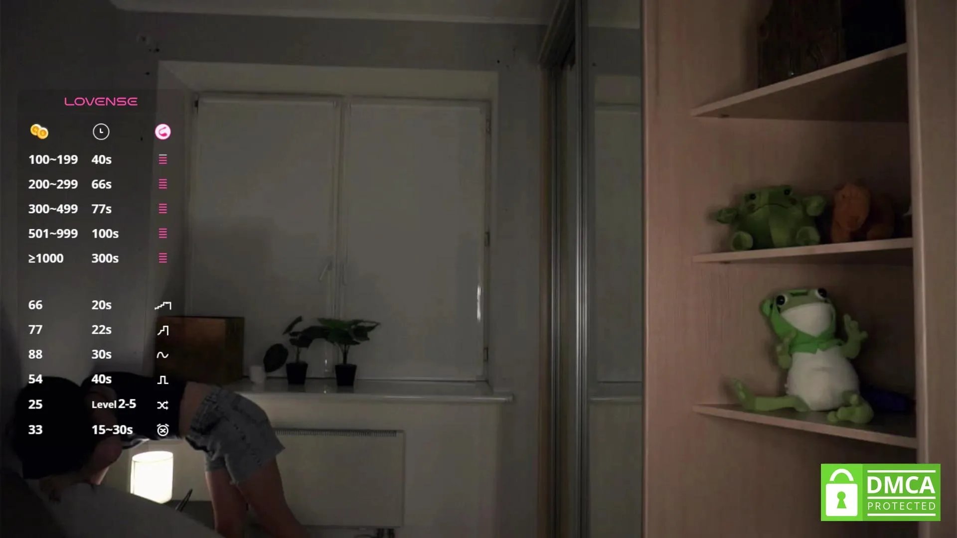 Offline JuliannaBoche on Cam4