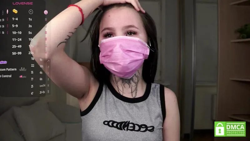 Offline JuliannaBoche on Cam4