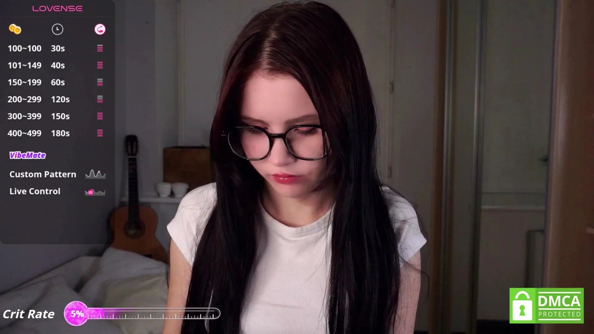 Offline JuliannaBoche on Cam4