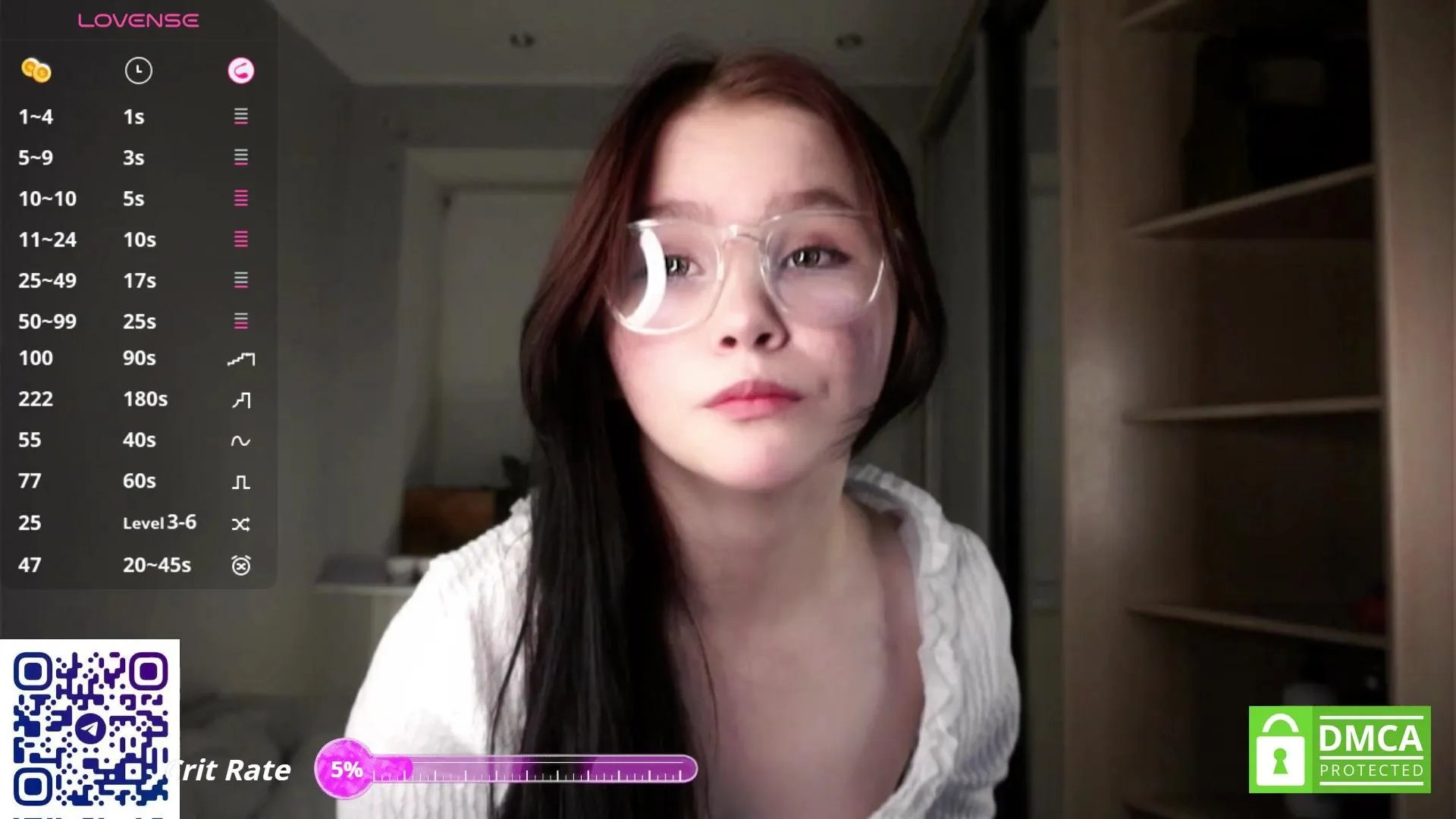 Offline JuliannaBoche on Cam4