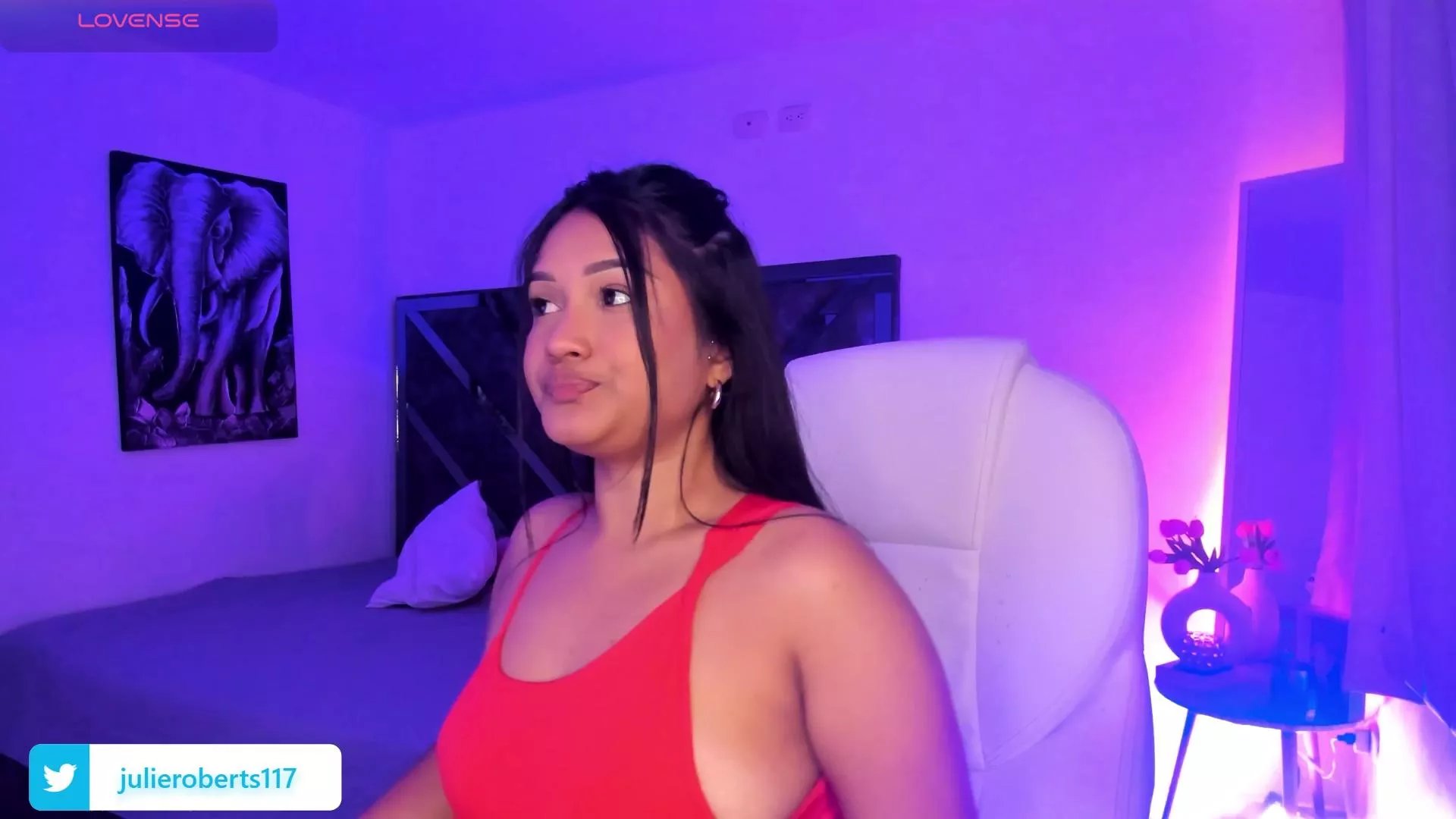 Offline JulieRoberts1 on Cam4