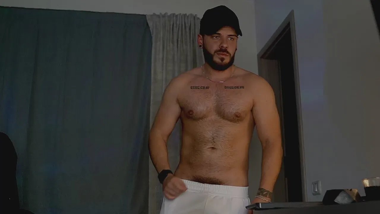 Offline juliusmasters on Cam4