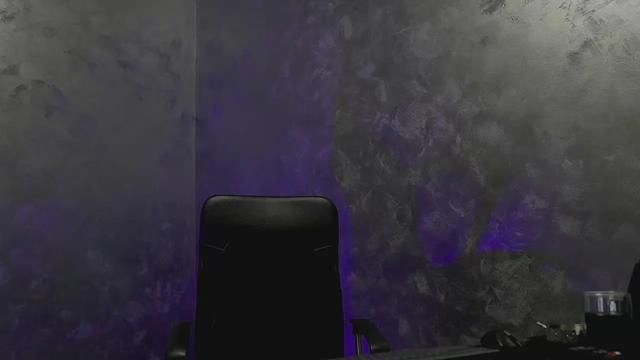 Offline juliusmasters on Cam4