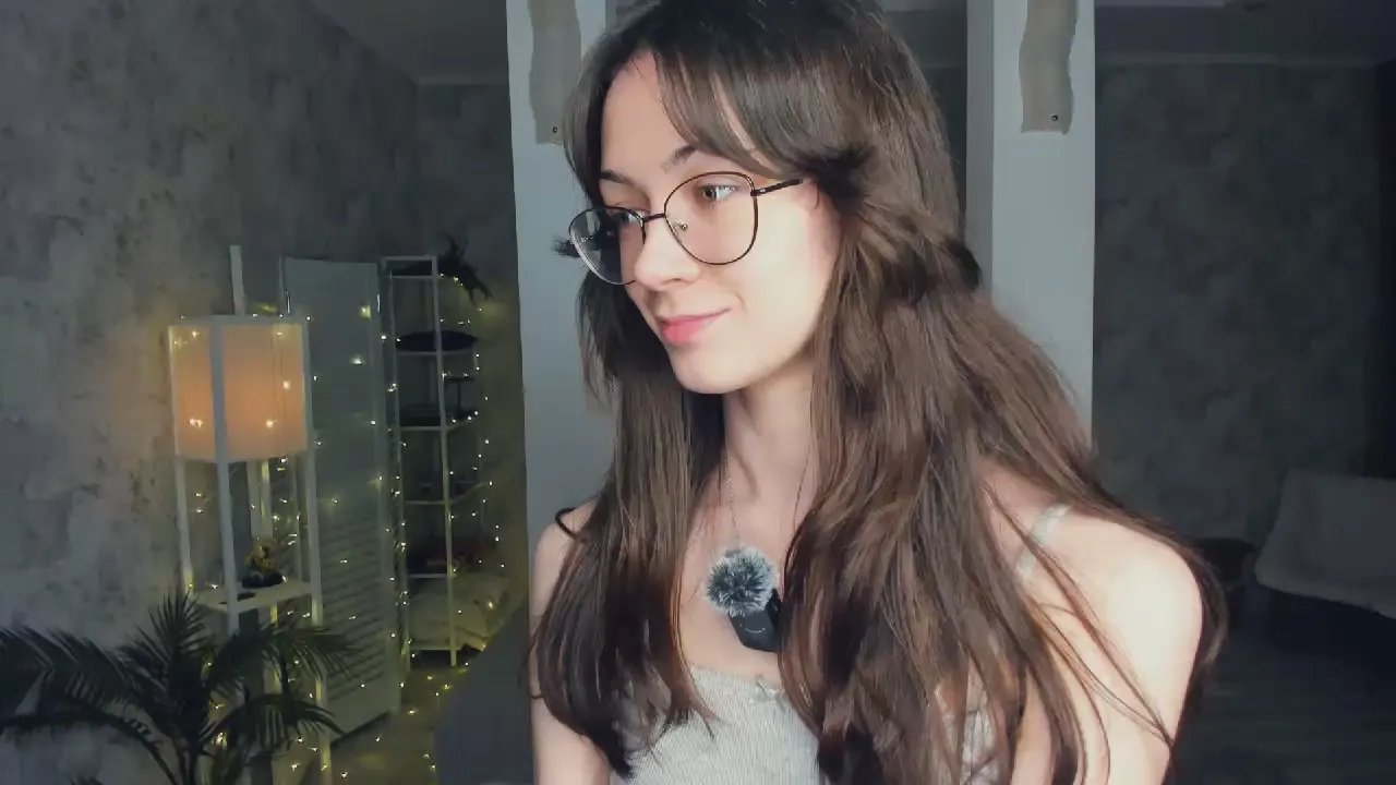 Offline KaleyBushard on Cam4