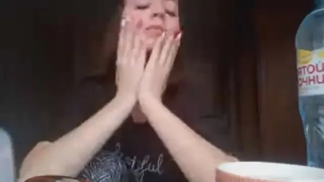 Offline KelleConover on Cam4