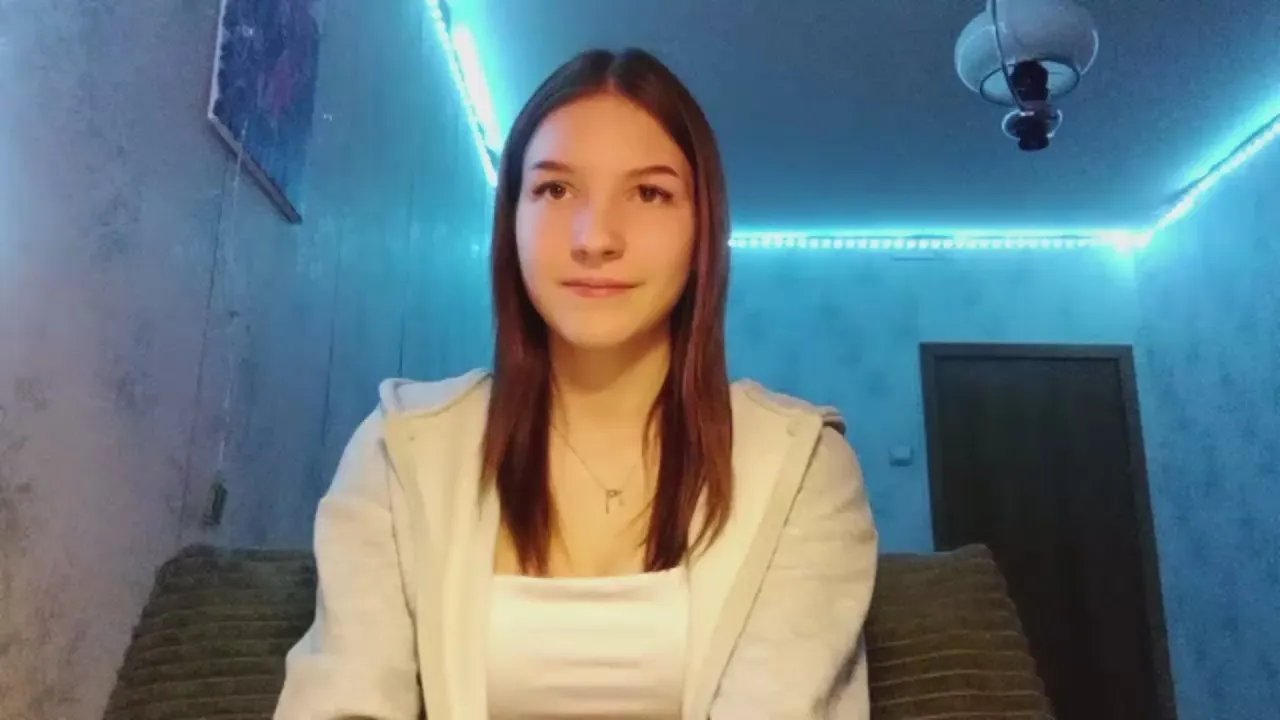 Freechat KristalGrochow on Cam4