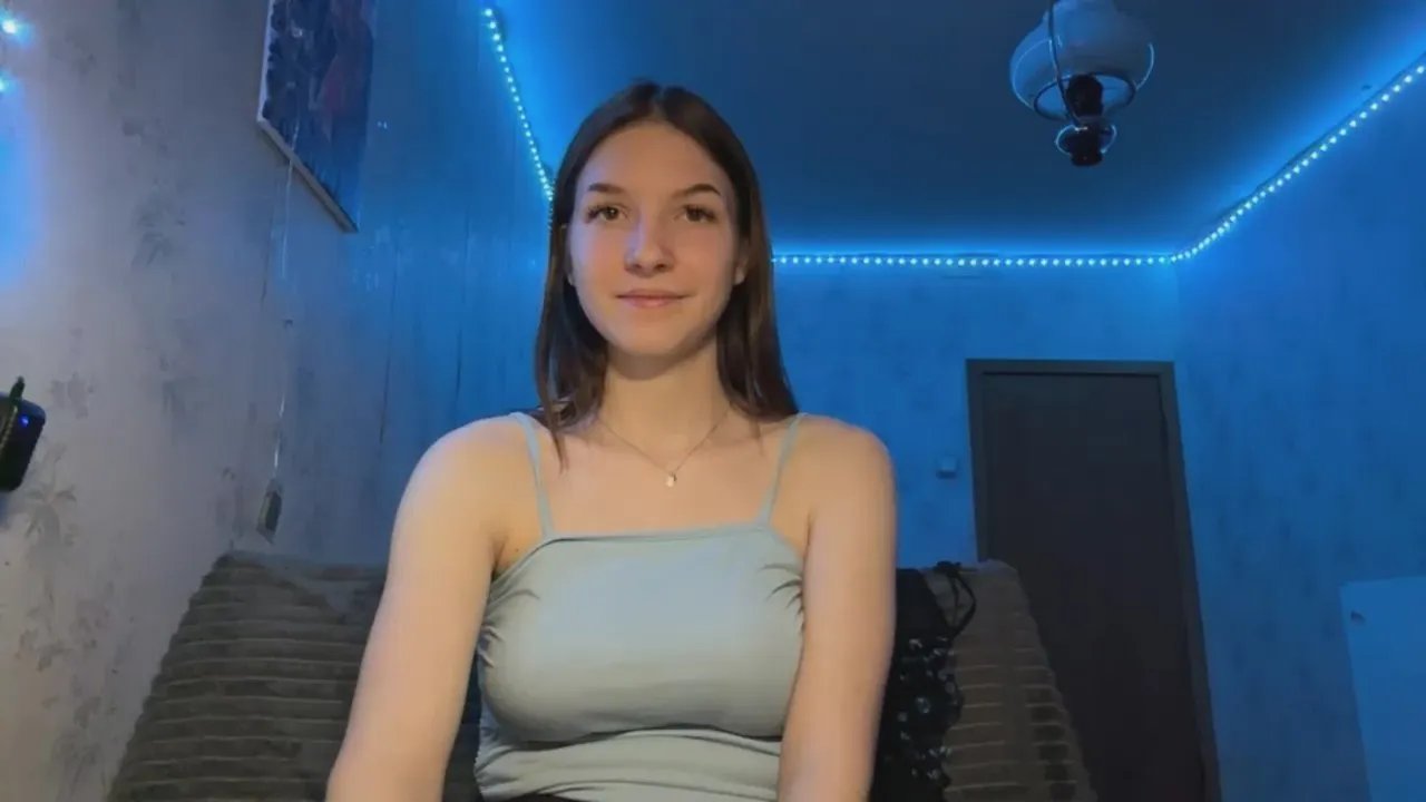 Freechat KristalGrochow on Cam4