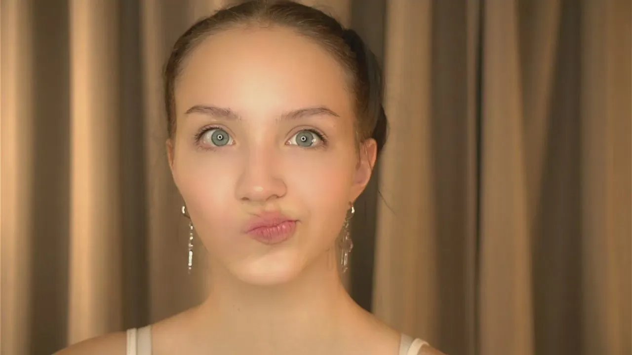 Offline KristieDubbs on Cam4