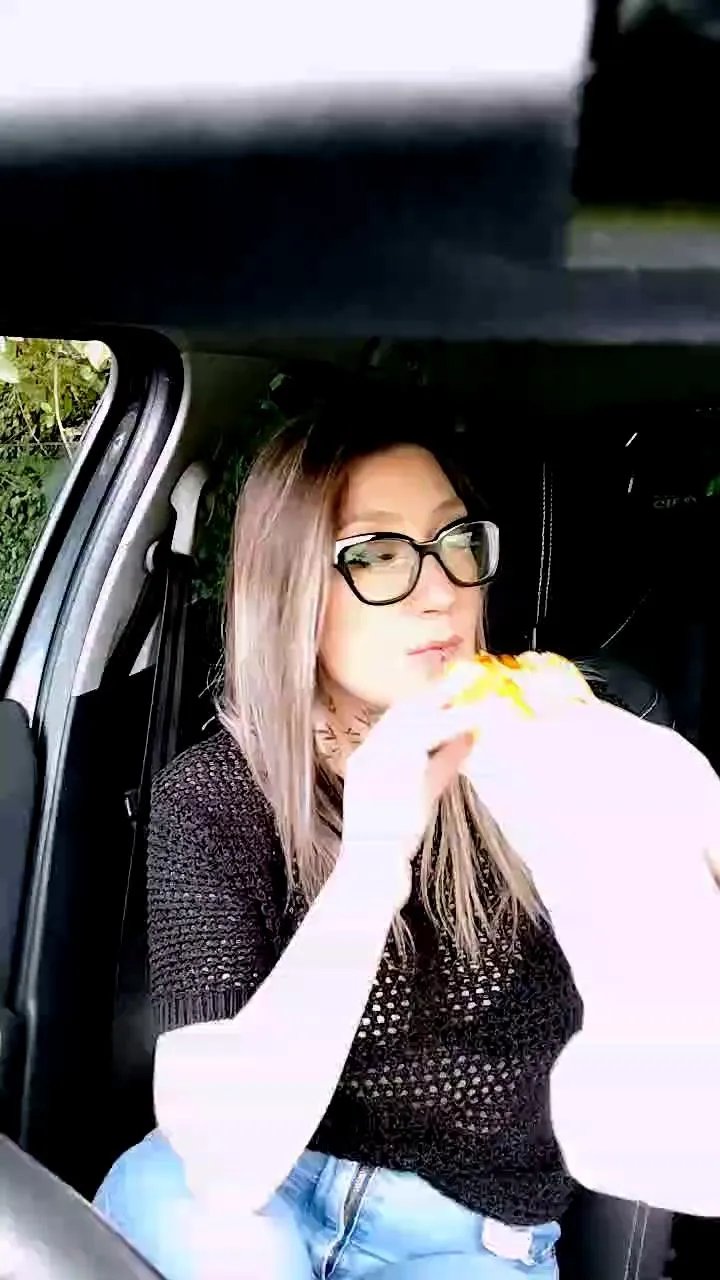 Freechat Lalalovehot2 on Cam4