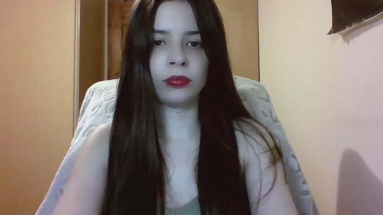 Offline LariceSweetgirl on Cam4