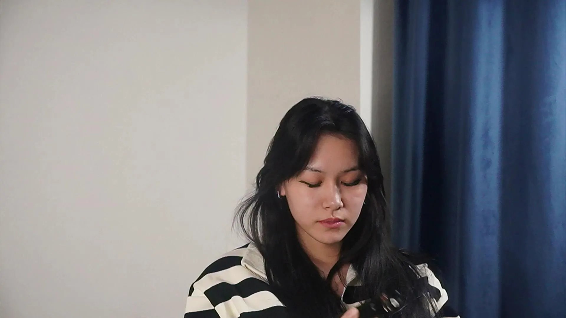 Offline LaureBonawitz on Cam4