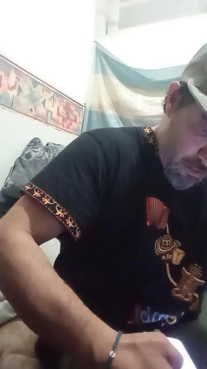 Offline Lemon_criptohot on Cam4