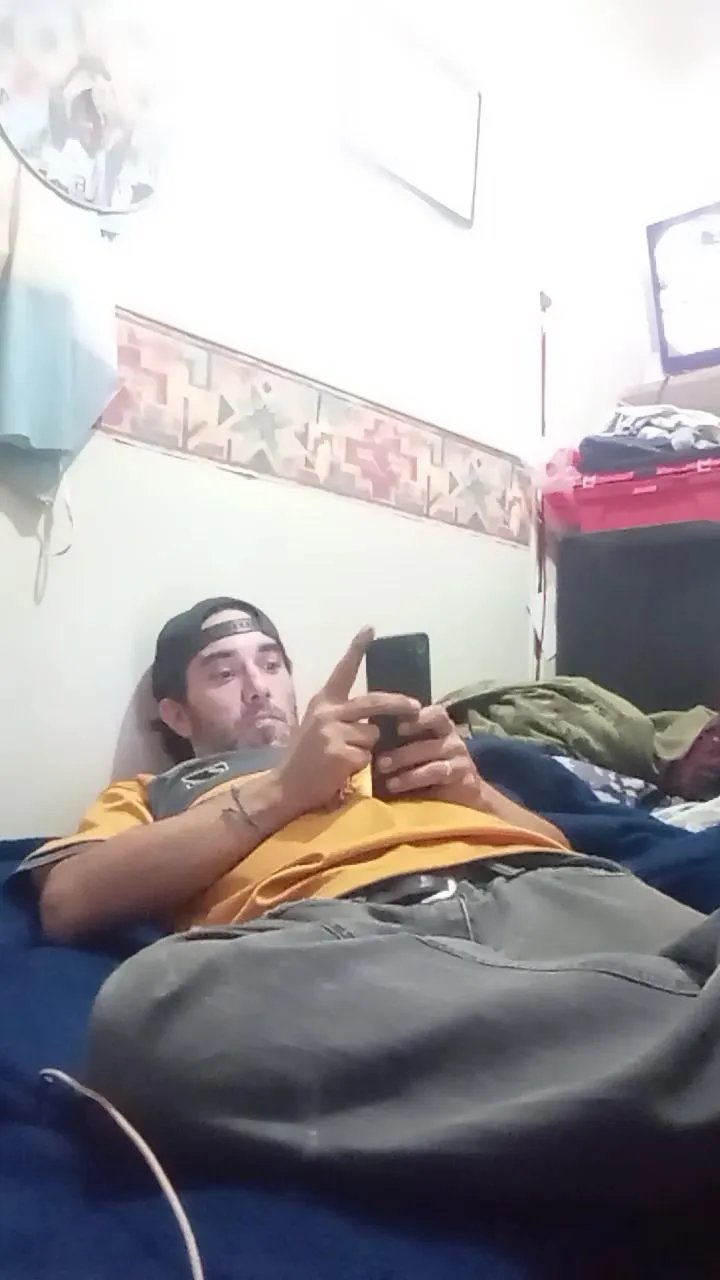 Offline Lemon_criptohot on Cam4