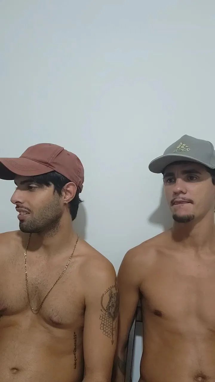 Offline Levi_Henrique on Cam4