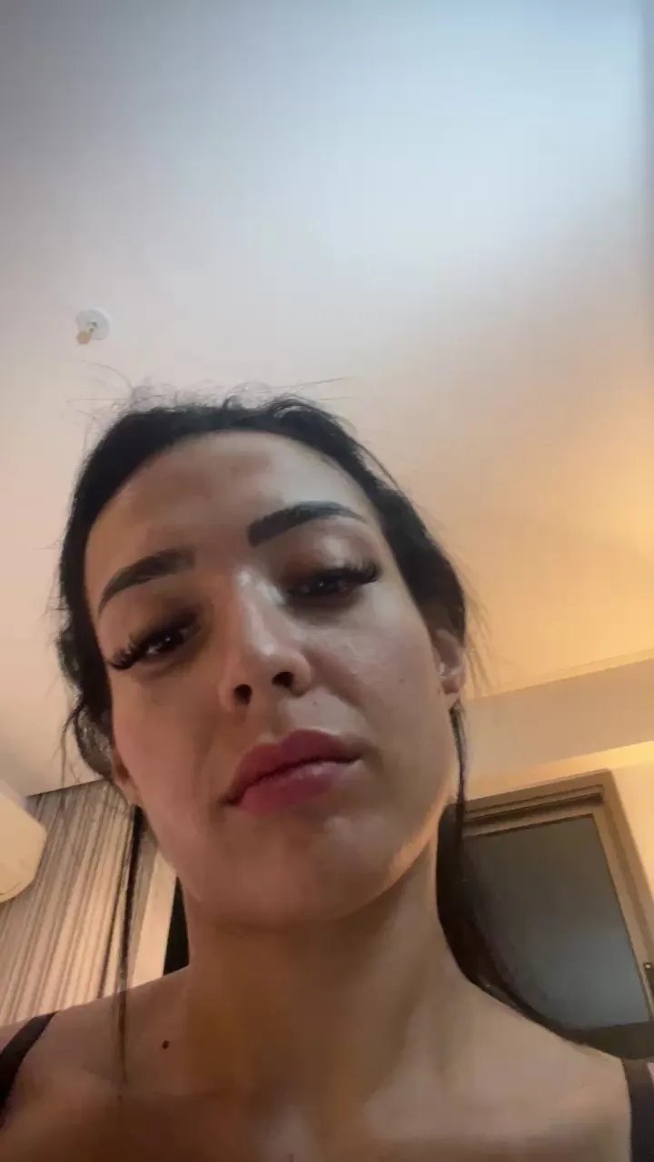 Offline Loiradevassa on Cam4