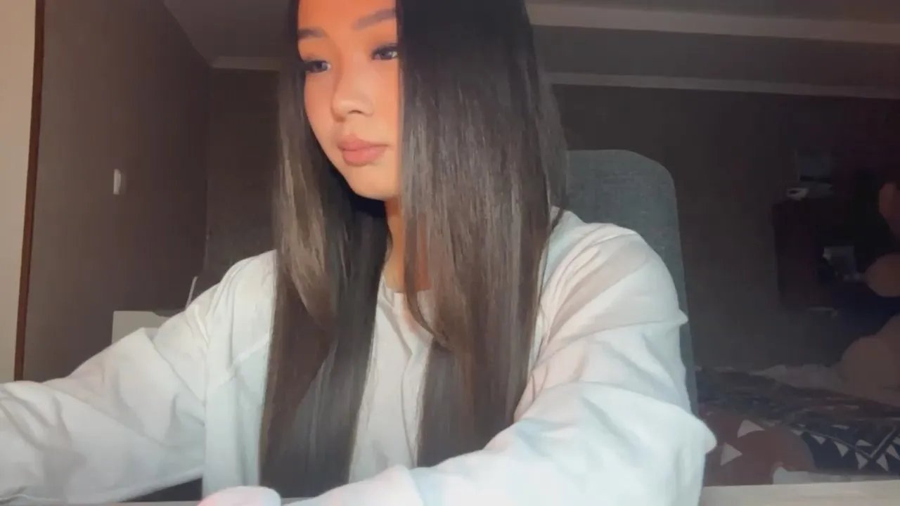 Offline LoreanSandoral on Cam4