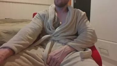 Offline LoveLirah on Cam4