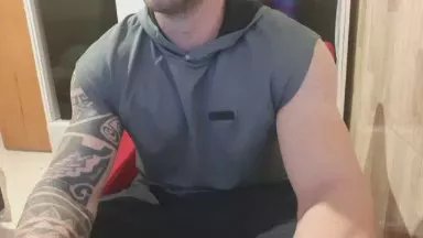 Offline LoveLirah on Cam4