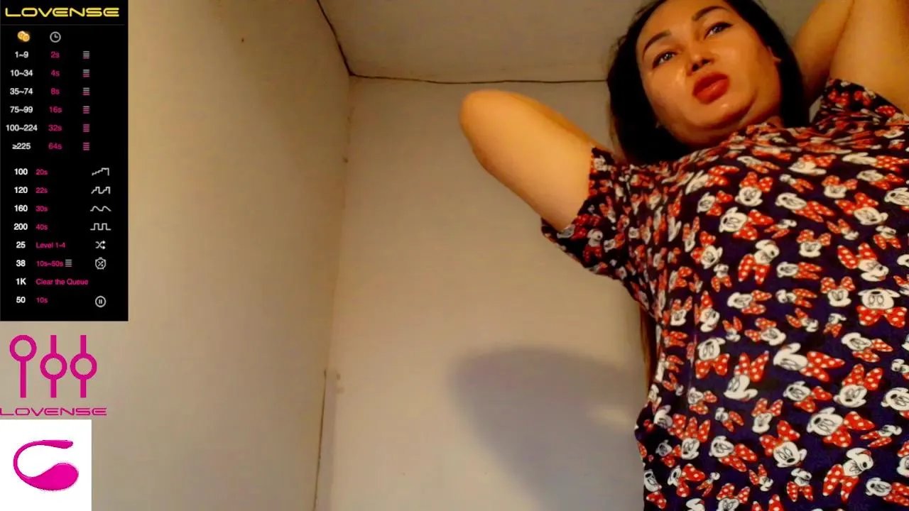 Offline Lovelycum69 on Cam4