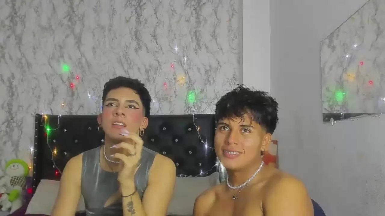 Freechat Lovers_Spicy on Cam4