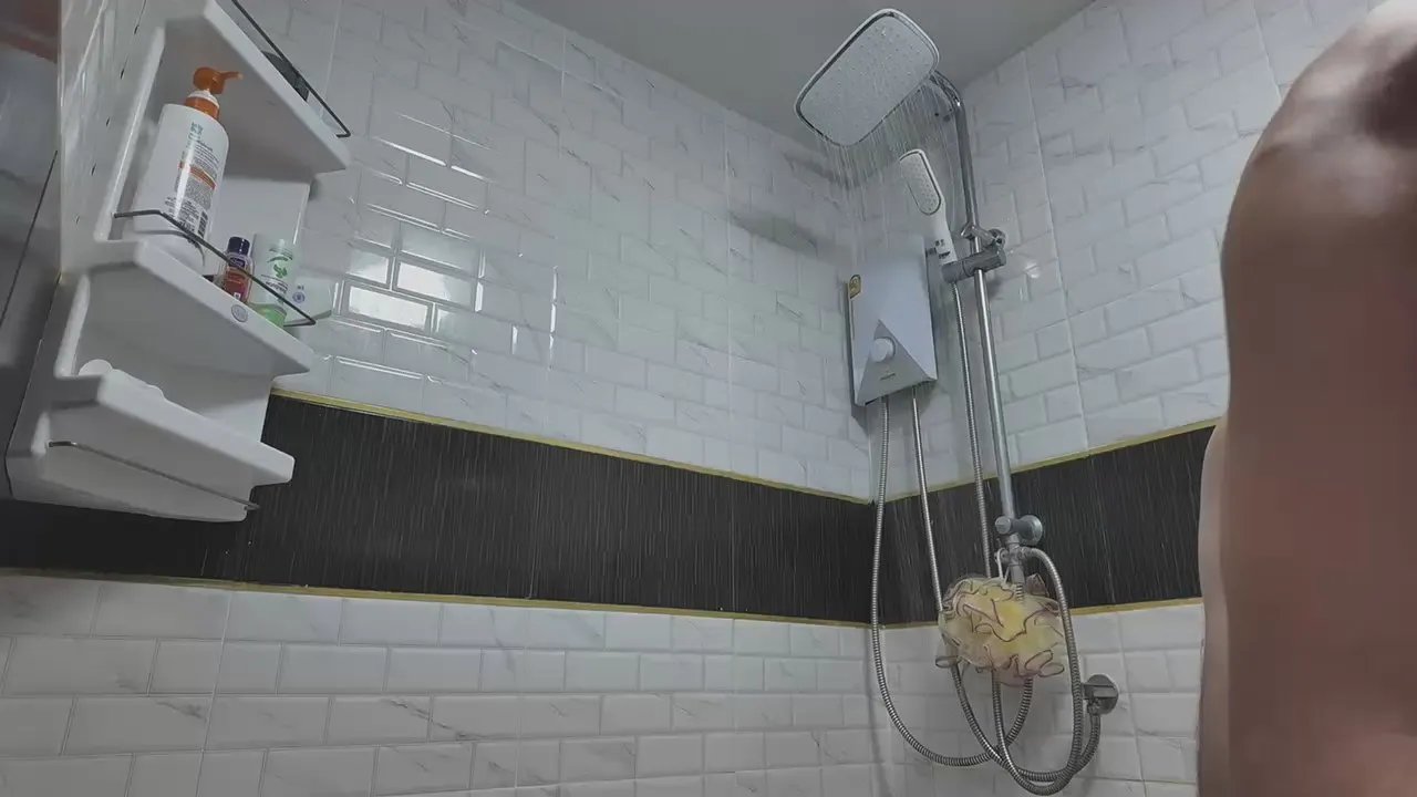 Offline LukeGunn on Cam4