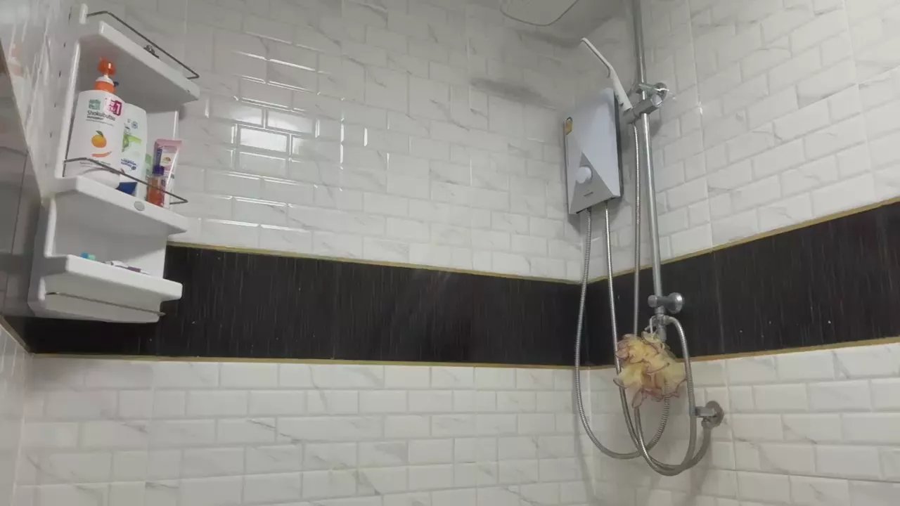 Offline LukeGunn on Cam4