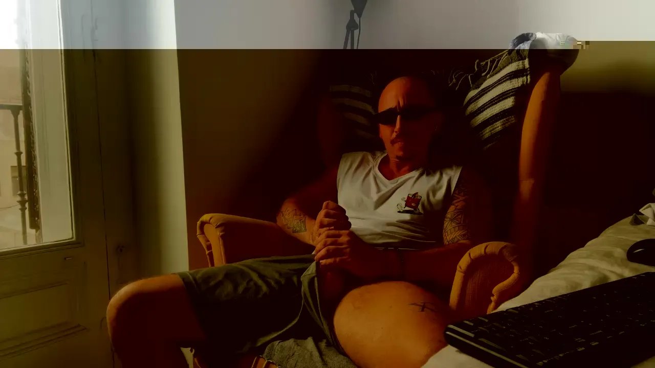 Offline manuelmp87 on Cam4