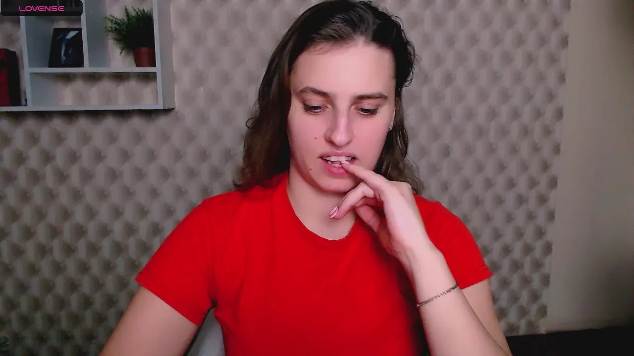 Offline MariaSmilee_ on Cam4