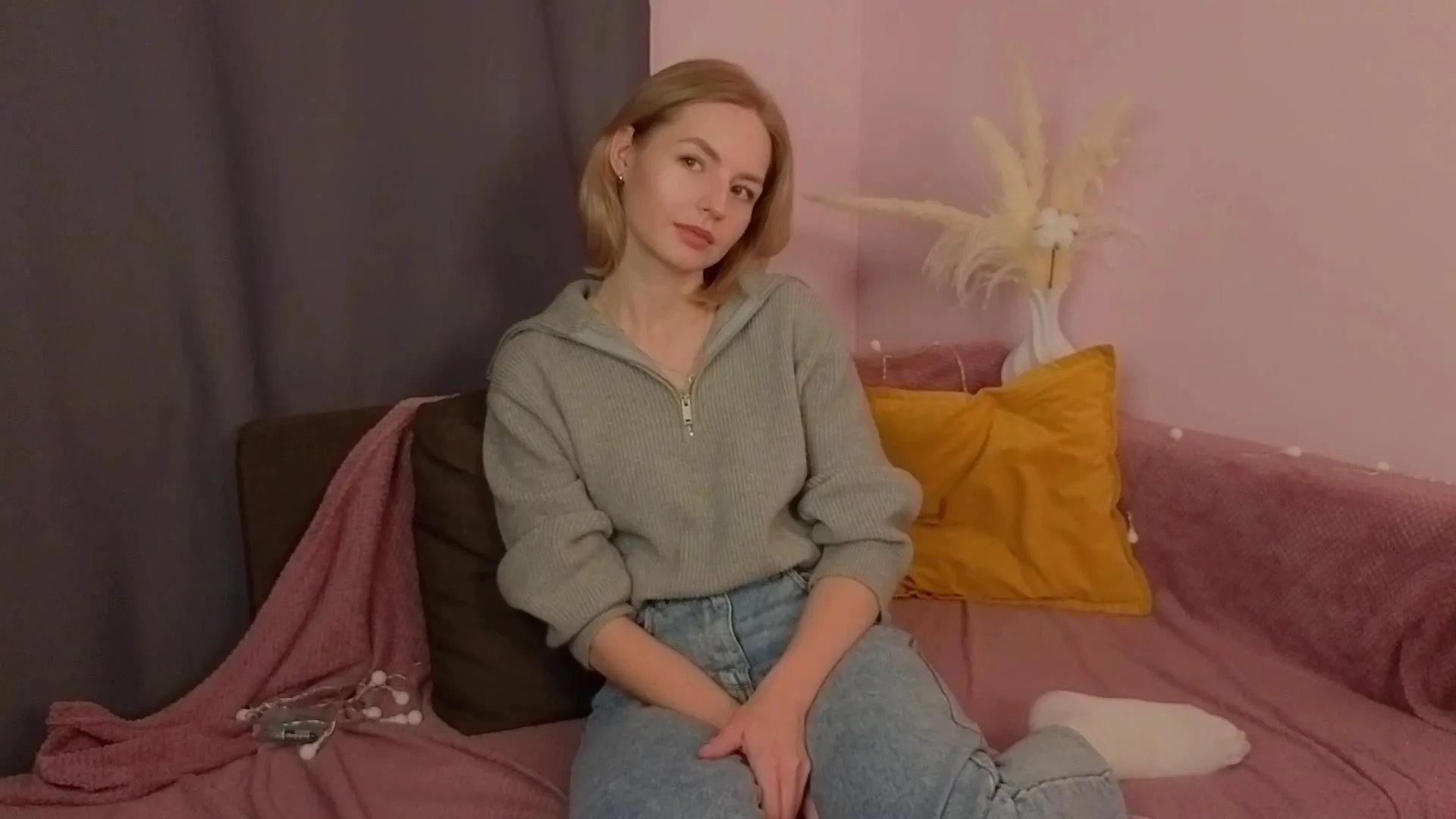 Offline MarilynNoecker on Cam4