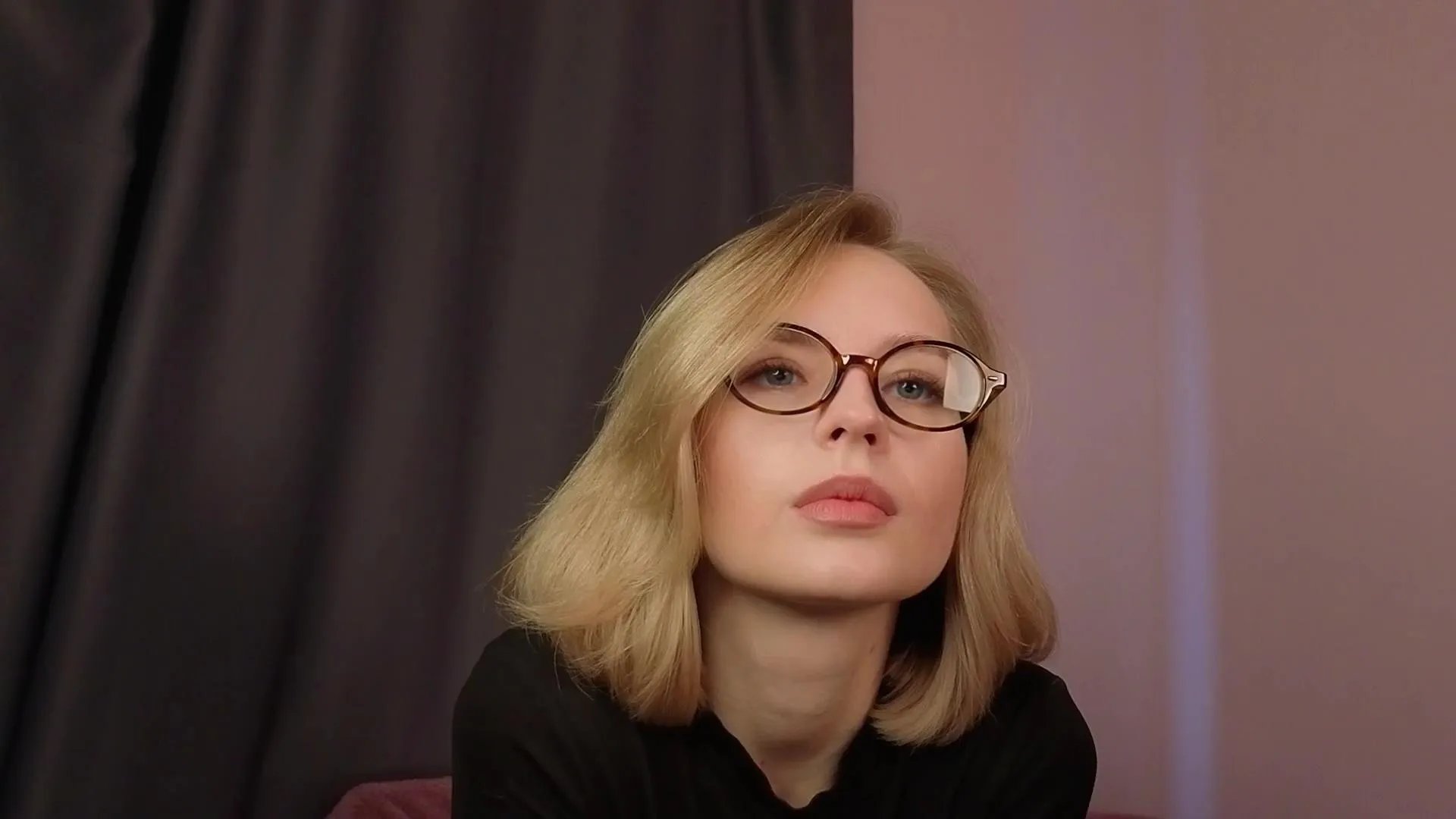 Offline MarilynNoecker on Cam4